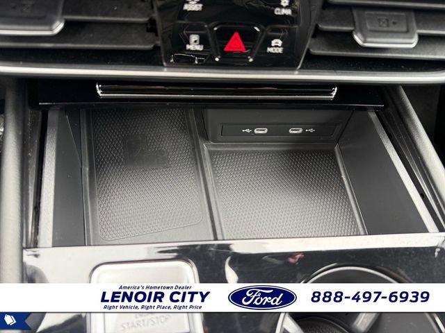 Used 2024 Volkswagen Atlas Cross Sport SE AWD/4WD image 22