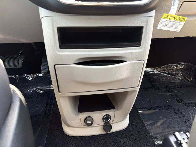 Used 2017 Dodge Grand Caravan SE w/ Power Window Group FWD image 25