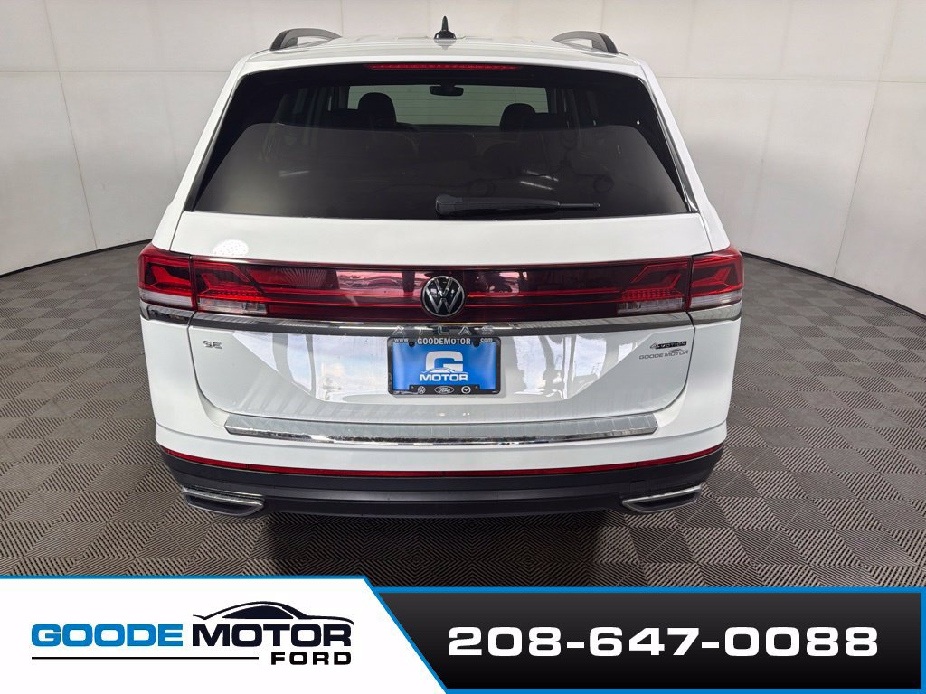 Used 2025 Volkswagen Atlas SE AWD/4WD image 6