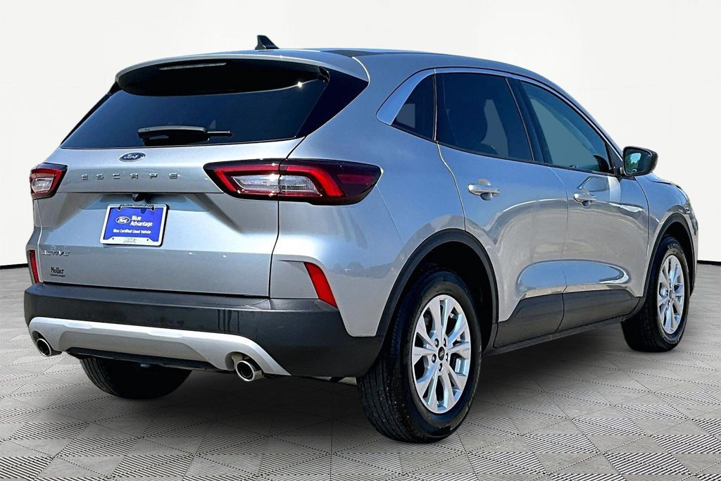 Certified 2024 Ford Escape Active FWD image 2
