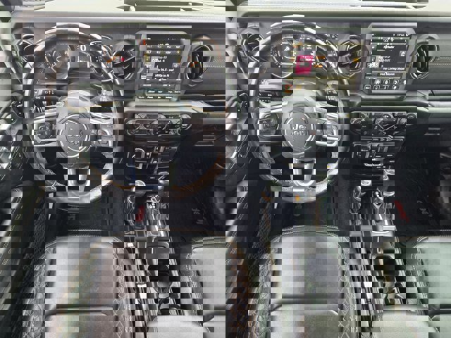 Used 2020 Jeep Wrangler Unlimited Sahara image 26