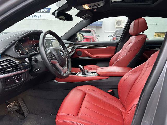 Used 2018 BMW X6 xDrive50i AWD/4WD image 23