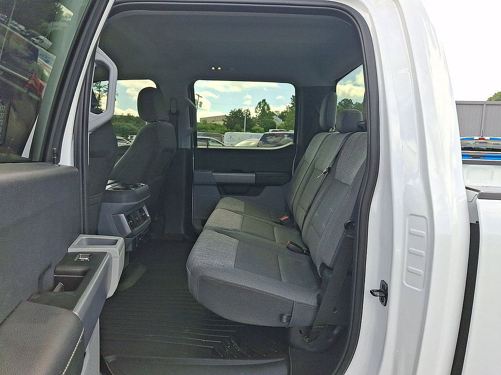 Certified 2024 Ford F250 XLT w/ FX4 Off-Road Package AWD/4WD image 20