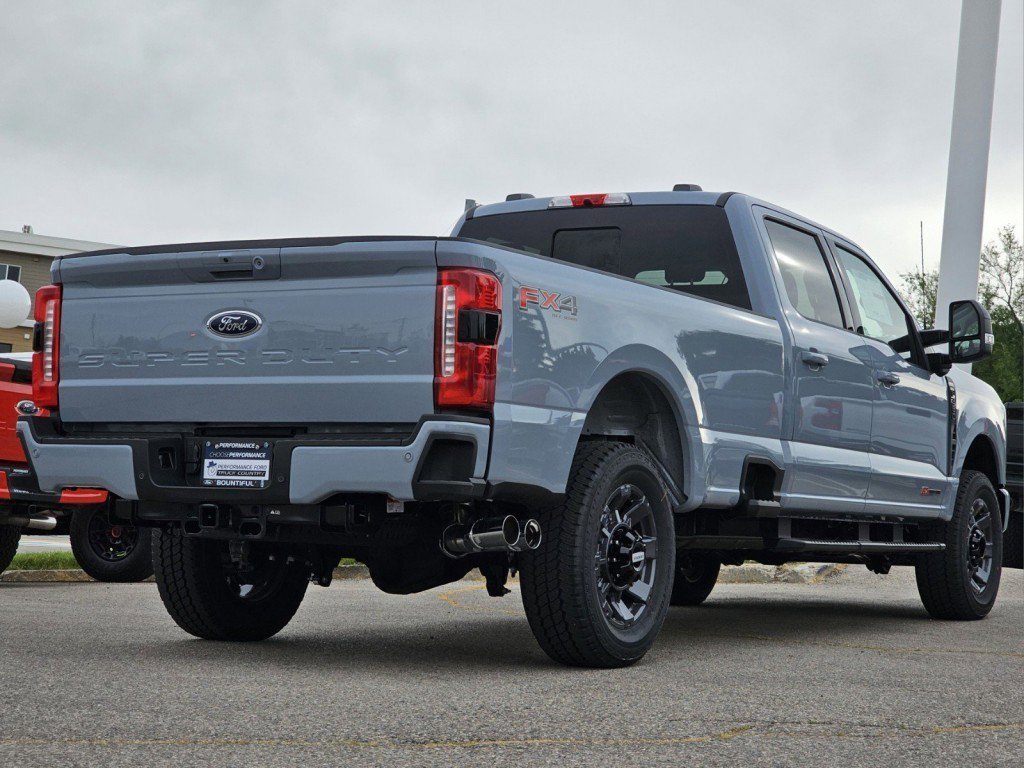 Certified 2024 Ford F350 Lariat w/ Sport Appearance Package image 3