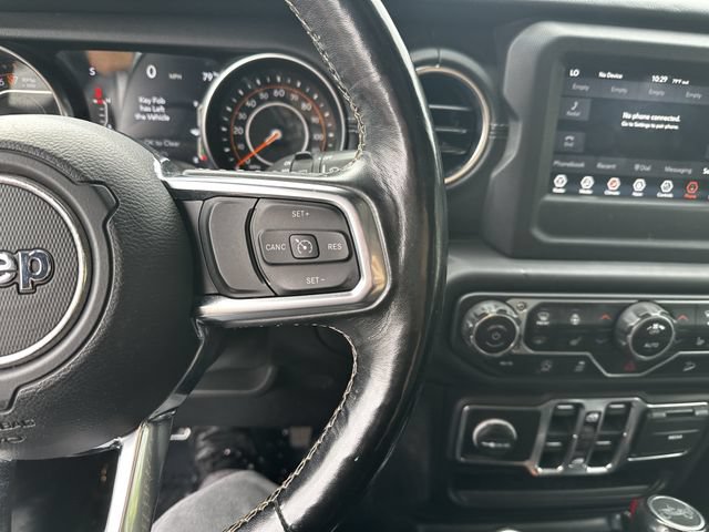 Used 2020 Jeep Wrangler Unlimited Sahara w/ Dual Top Group AWD/4WD image 27