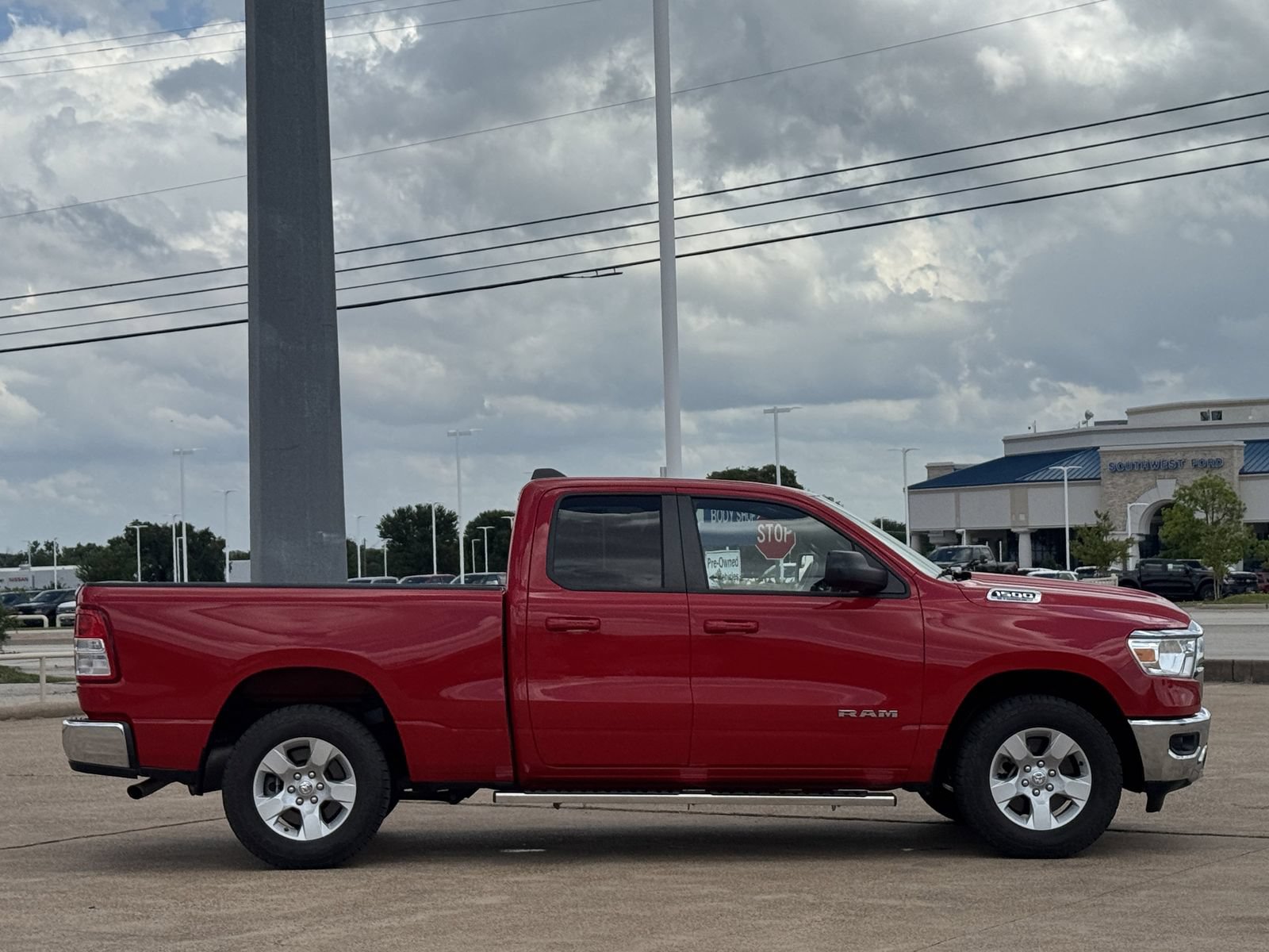 Used 2022 RAM 1500 Big Horn RWD image 3