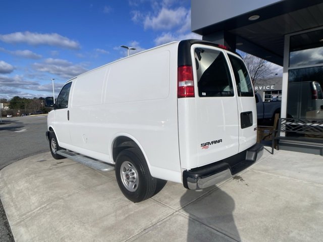 Used 2024 GMC Savana 2500 Work Van w/ Driver Convenience Package image 7