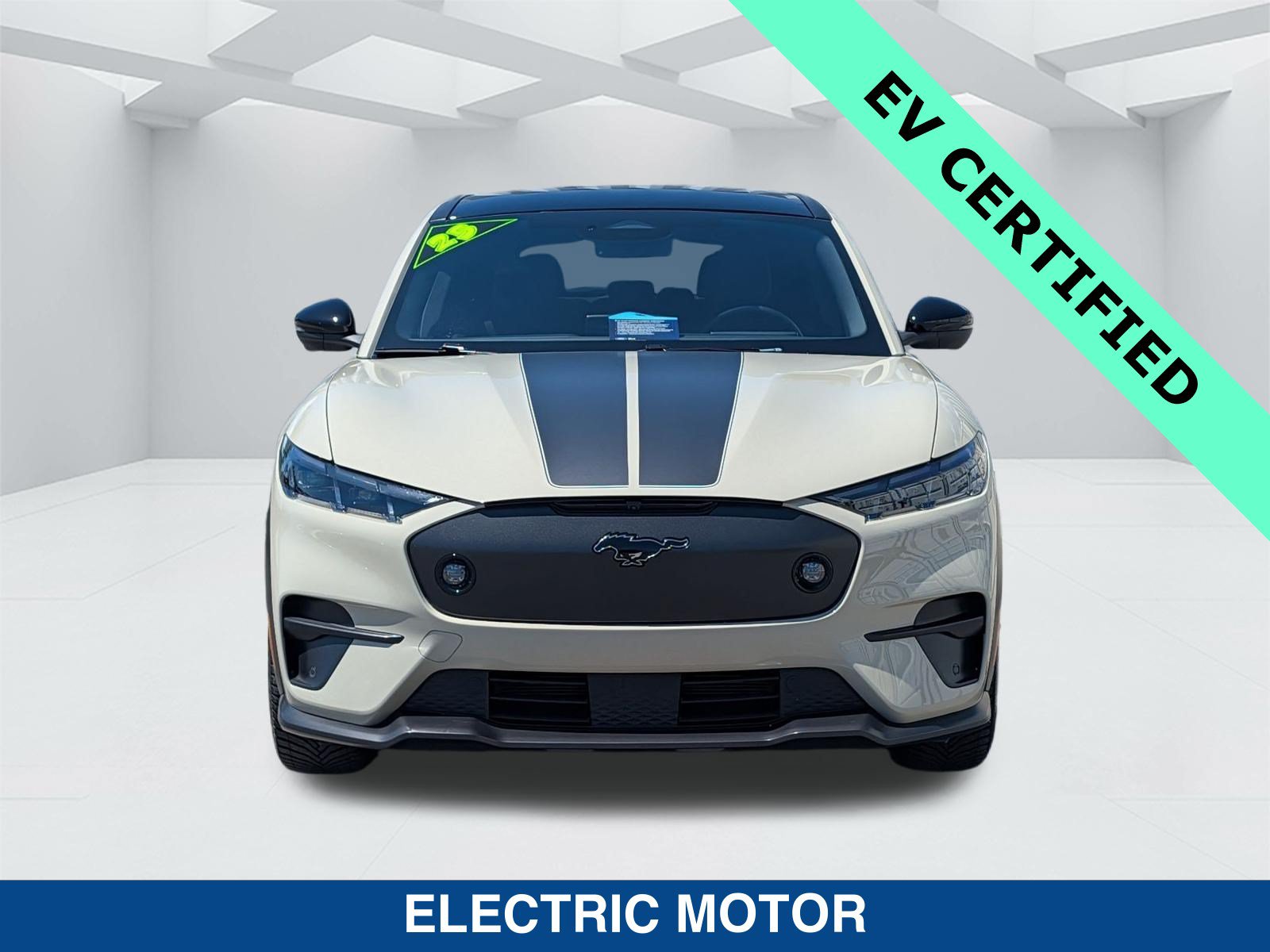 Certified 2025 Ford Mustang Mach-E GT AWD/4WD image 9