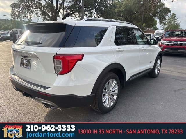 Certified 2024 Ford Explorer King Ranch w/ Technology Package RWD image 7
