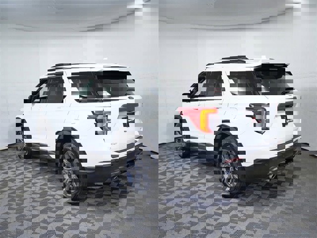Certified 2024 Ford Explorer XLT w/ Equipment Group 202A image 2