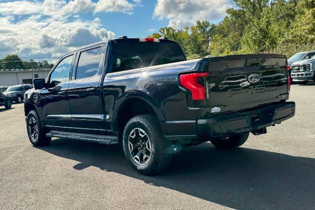 Certified 2022 Ford F150 Lightning XLT AWD/4WD image 5