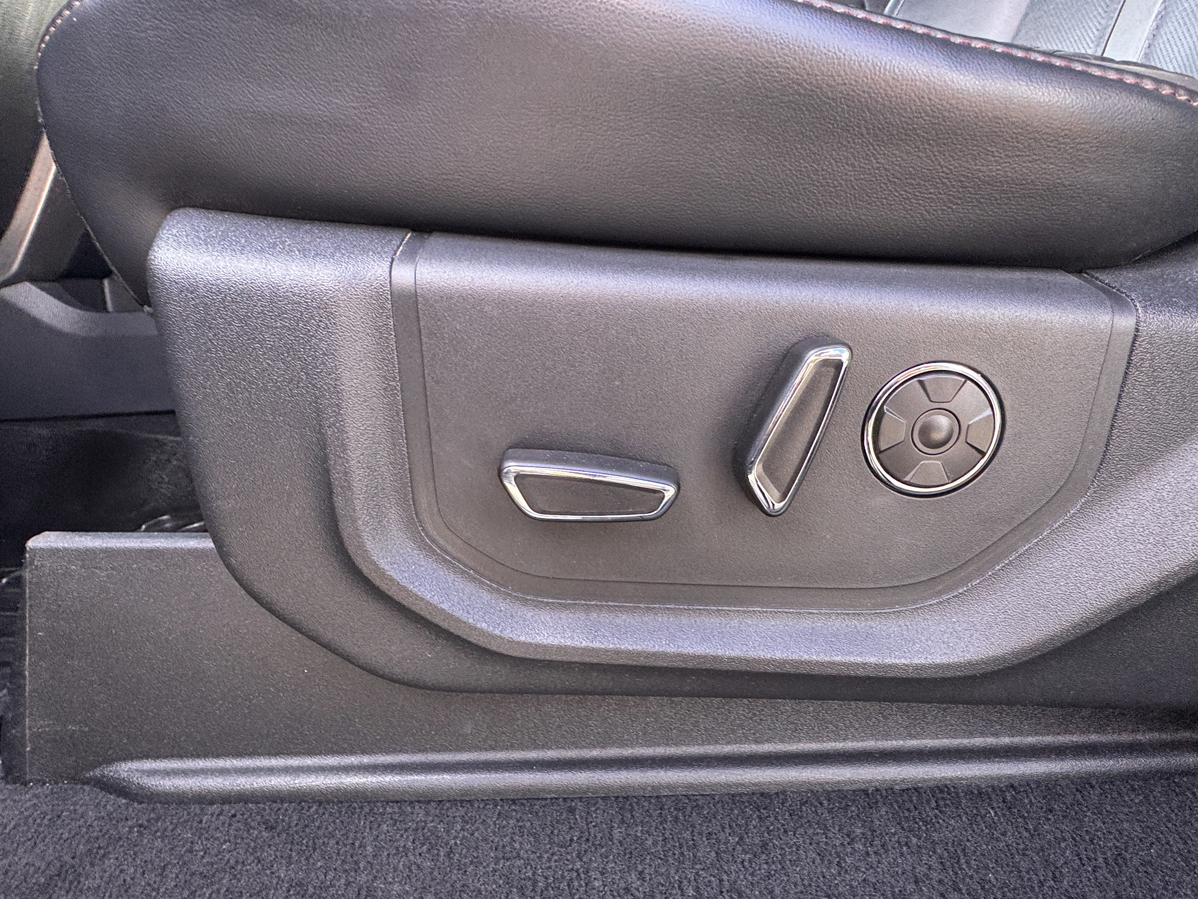 Certified 2022 Ford F250 Platinum image 13