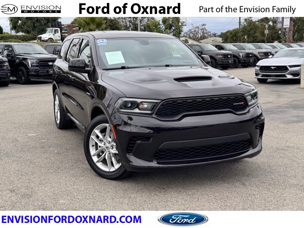 Used 2023 Dodge Durango R/T w/ Trailer Tow Group IV RWD image 1