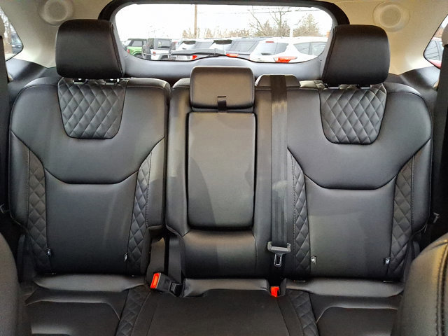 Certified 2023 Ford Edge Titanium image 17