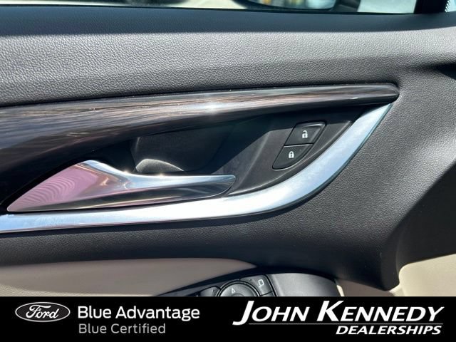 Used 2021 Buick Enclave Essence w/ Sound and Sites Package AWD/4WD image 21