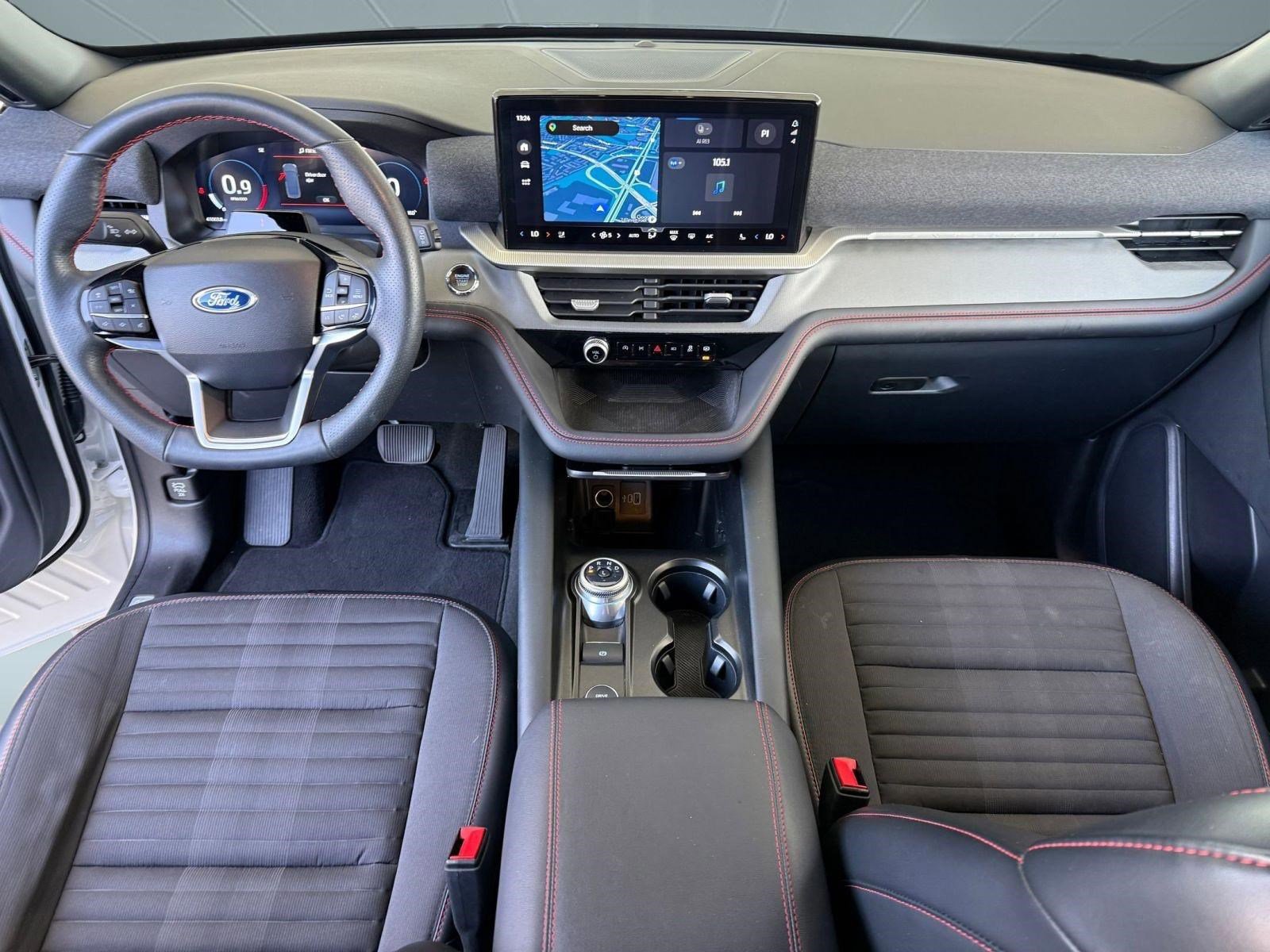 Certified 2025 Ford Explorer ST-Line w/ ST-Line Street Pack AWD/4WD image 16