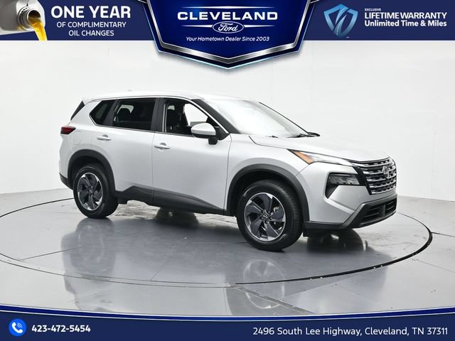 Used 2025 Nissan Rogue SV FWD image 1