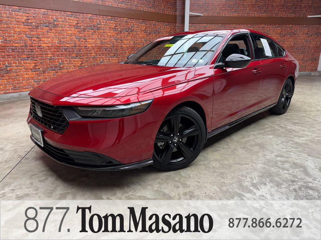 Used 2023 Honda Accord Sport image 1
