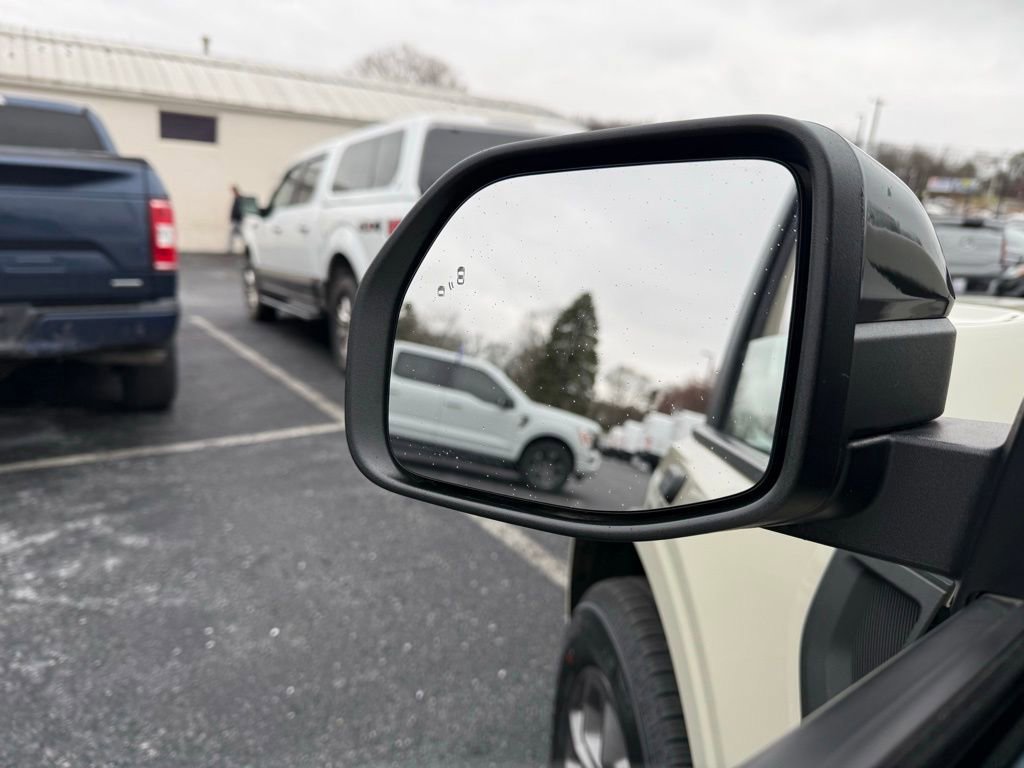 Certified 2024 Ford Maverick XLT w/ XLT Luxury Package image 15