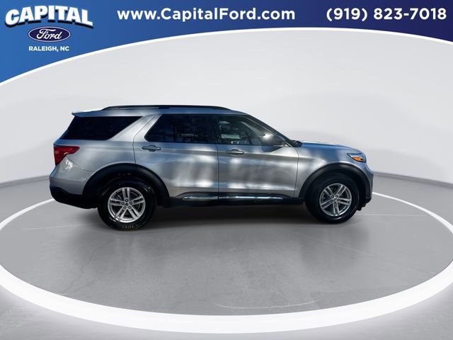 Certified 2022 Ford Explorer XLT image 7