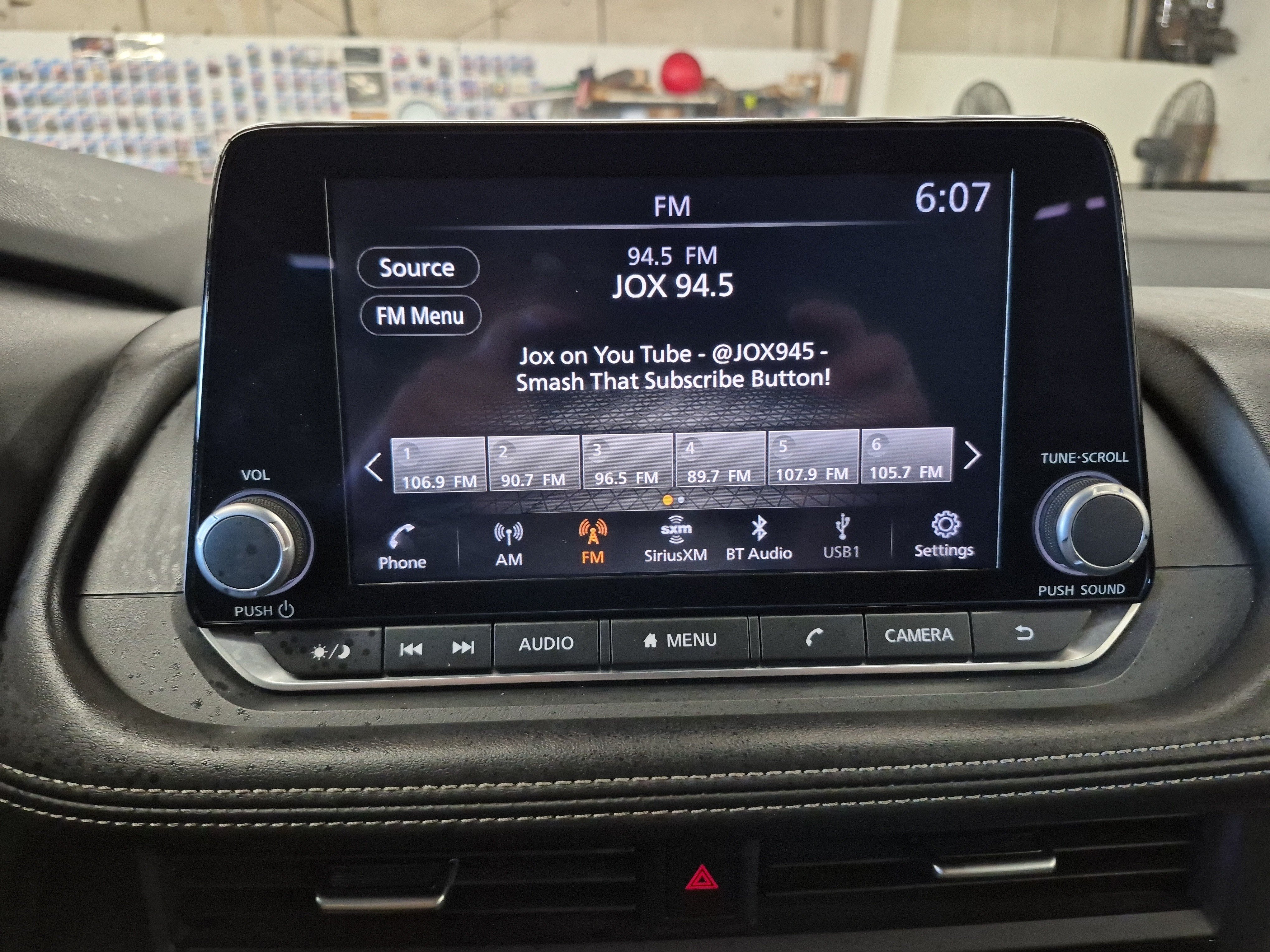 Used 2024 Nissan Rogue SV AWD/4WD image 33