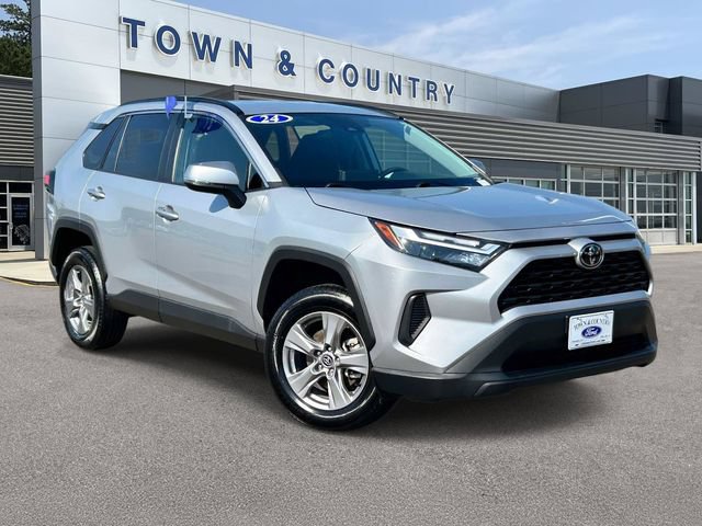Used 2024 Toyota RAV4 XLE FWD video 1