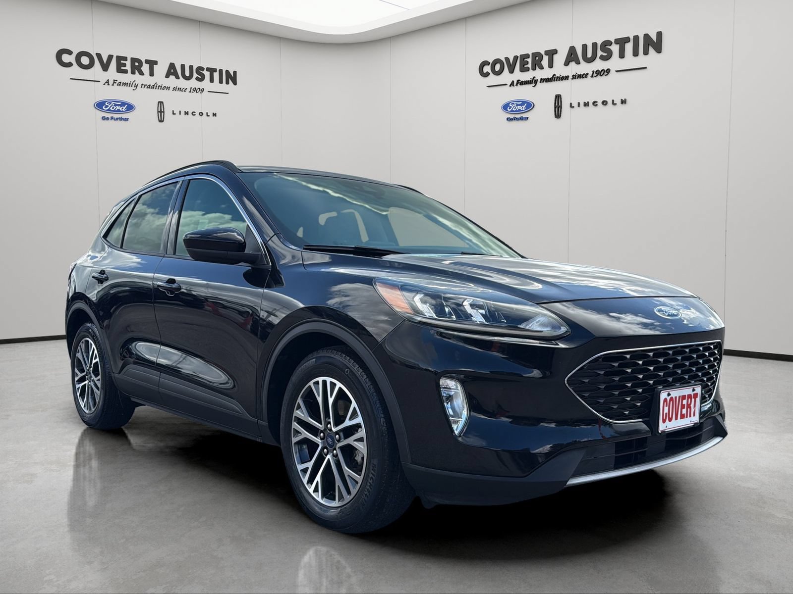 Certified 2020 Ford Escape SEL FWD image 7