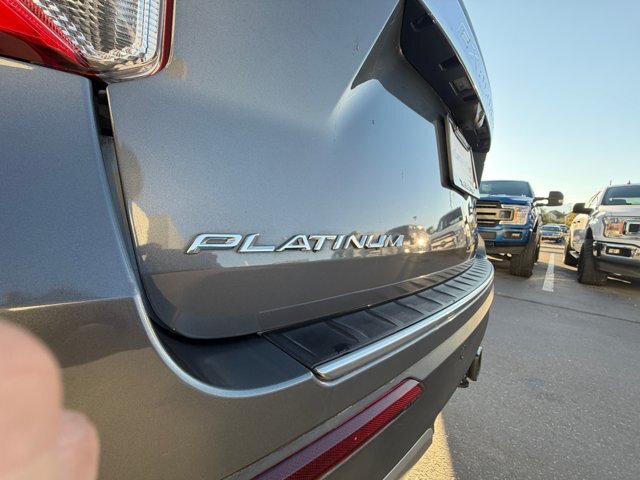 Certified 2023 Ford Explorer Platinum w/ Technology Package AWD/4WD image 24