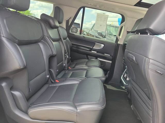 Certified 2025 Ford Expedition Max Platinum AWD/4WD image 30