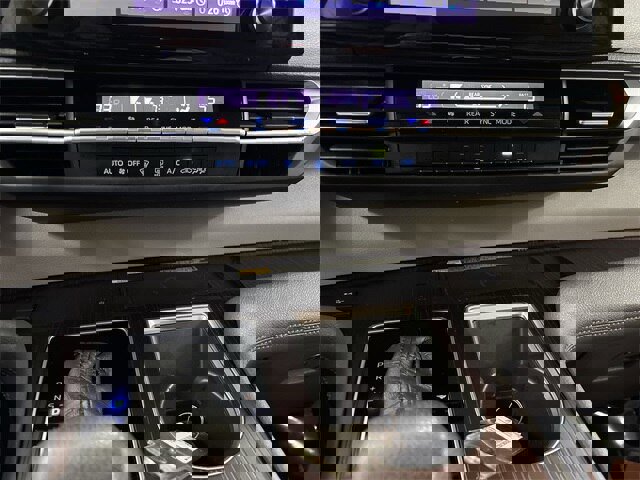 Used 2022 Toyota Sienna LE image 10