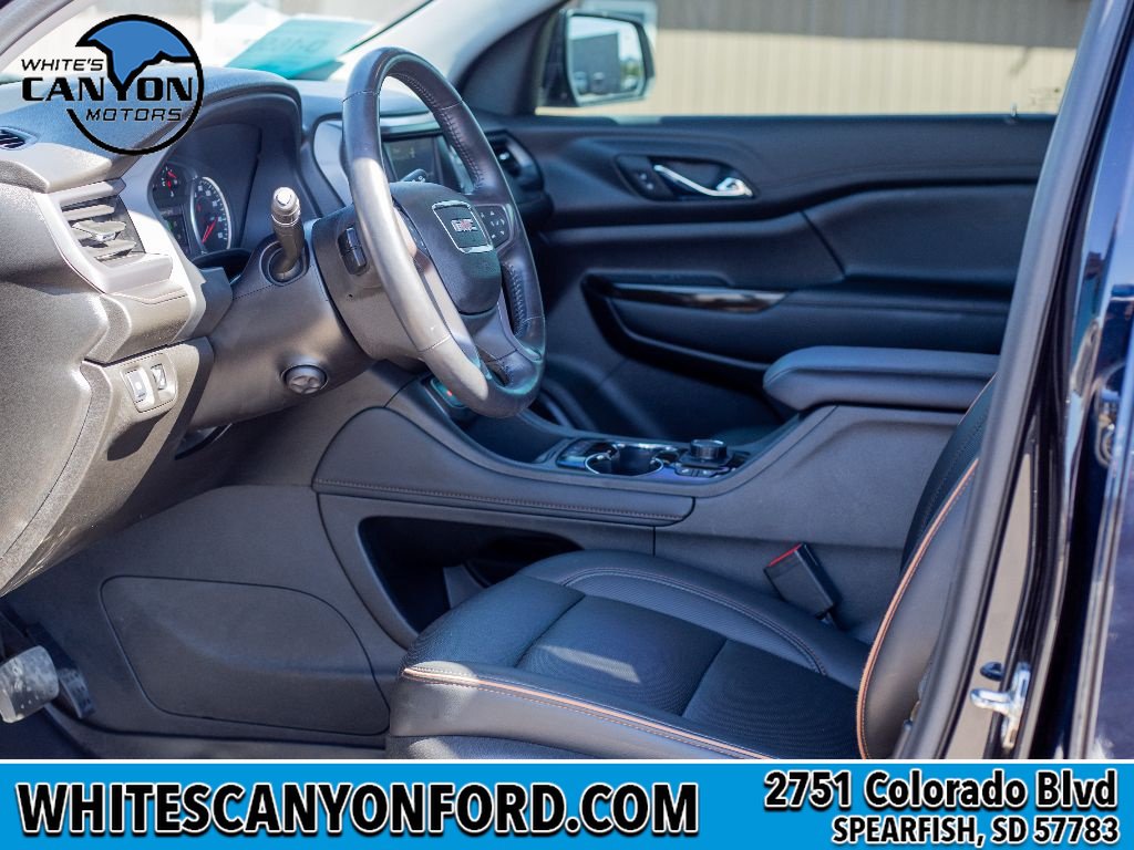 Used 2022 GMC Acadia AT4 w/ Preferred Package AWD/4WD image 6
