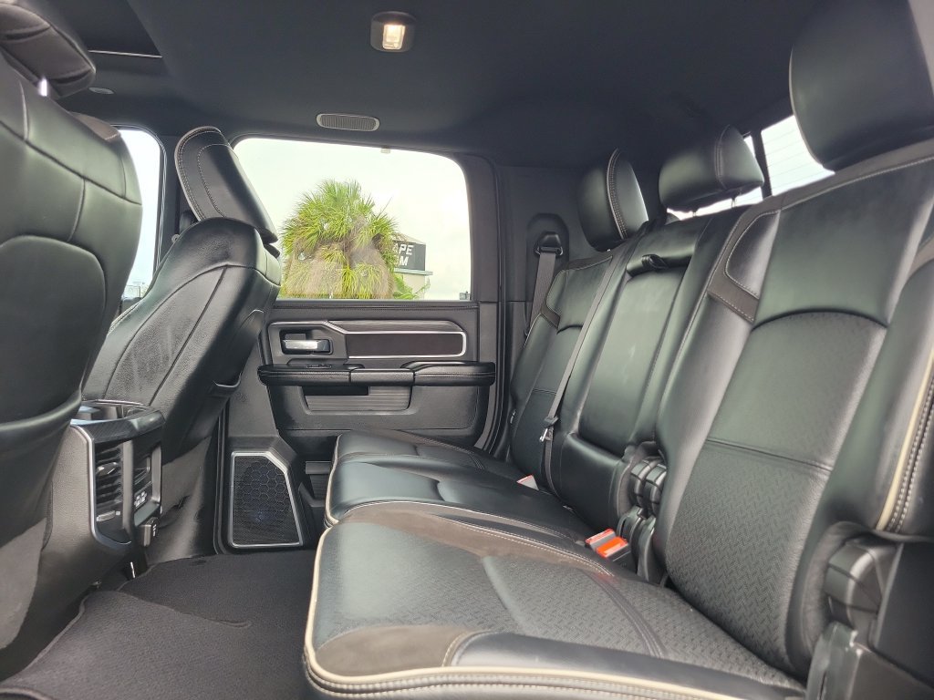 Used 2023 RAM 2500 Laramie AWD/4WD image 12