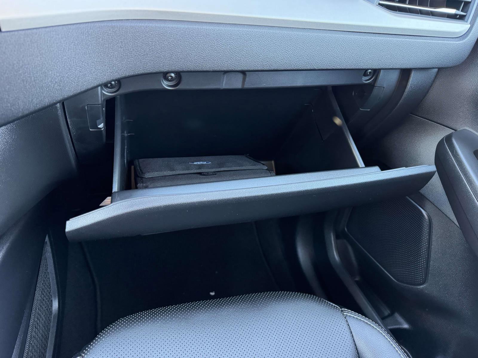 Certified 2022 Ford Escape SEL w/ Technology Package image 37