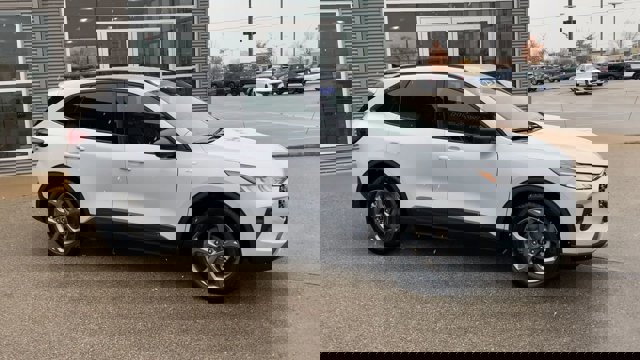 Certified 2025 Ford Escape ST-Line w/ Cold Weather Package image 3