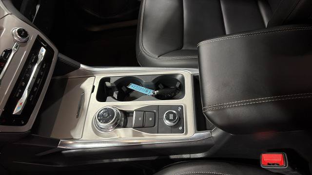 Certified 2023 Ford Explorer XLT w/ Equipment Group 202A AWD/4WD image 26