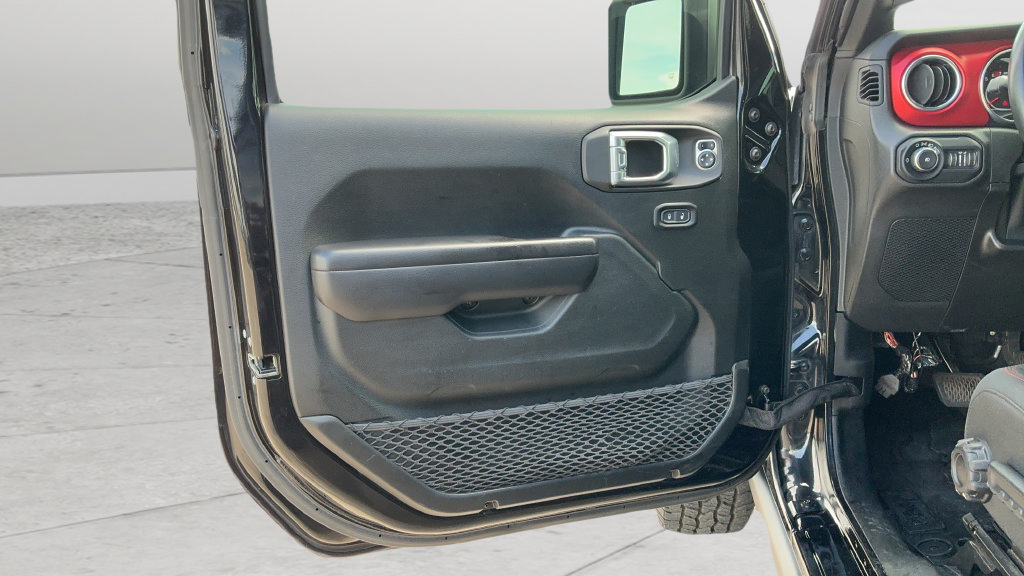 Used 2021 Jeep Wrangler Unlimited Rubicon AWD/4WD image 18