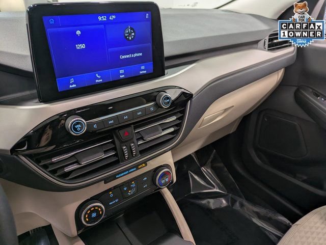 Certified 2022 Ford Escape SE image 12