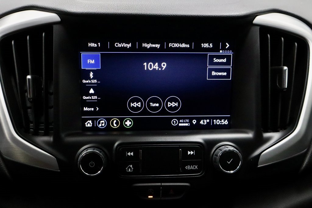 Used 2024 GMC Terrain SLT image 10