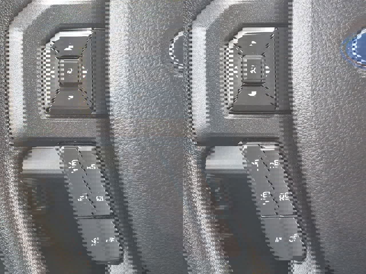 Certified 2019 Ford F150 XLT w/ Equipment Group 302A Luxury image 23