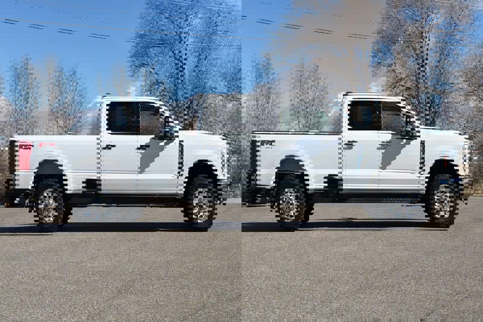 Certified 2024 Ford F350 XLT w/ FX4 Off-Road Package image 6