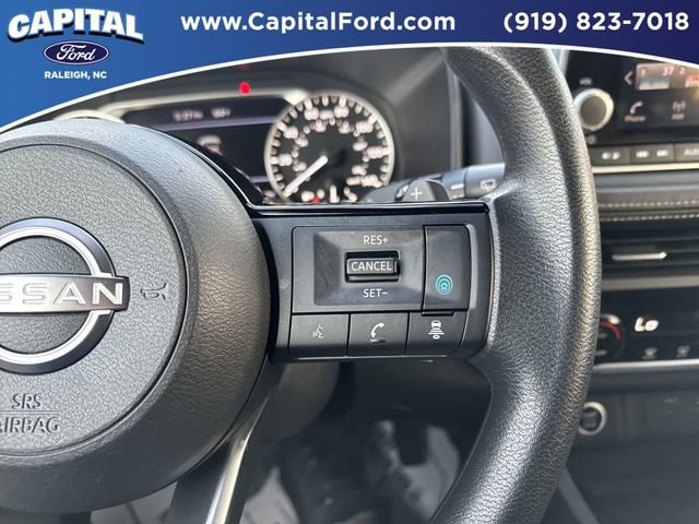 Used 2023 Nissan Rogue SV image 22