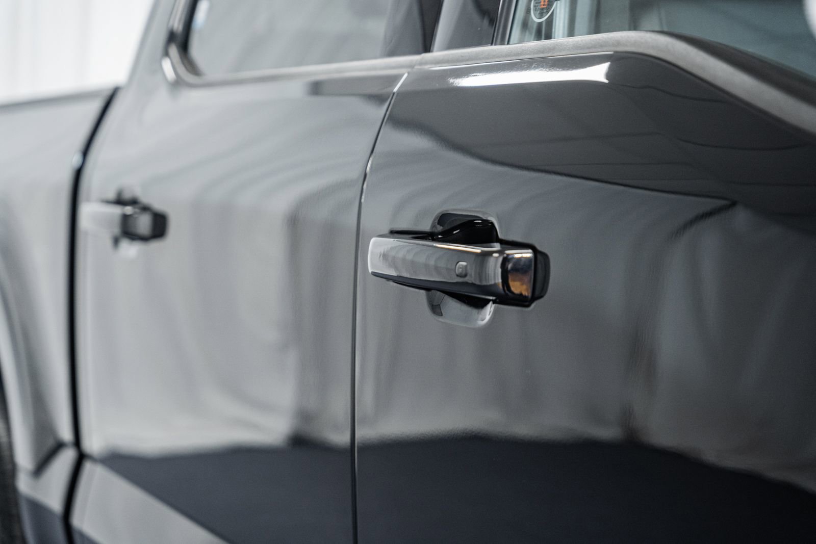 Certified 2022 Ford F150 Lariat w/ Equipment Group 502A High image 13