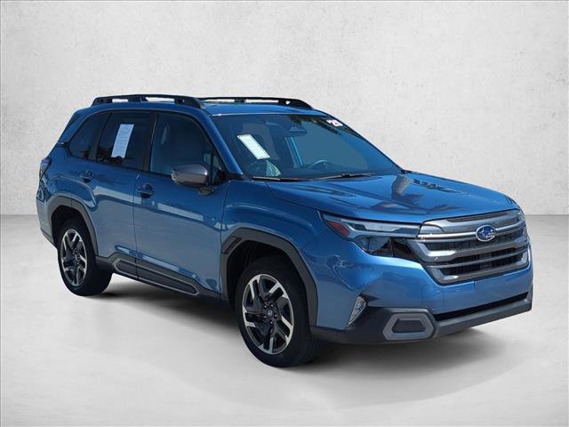 Used 2025 Subaru Forester Limited AWD/4WD image 3