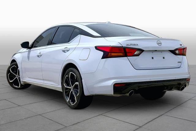 Used 2024 Nissan Altima 2.5 SR w/ SR Premium Package AWD/4WD image 12