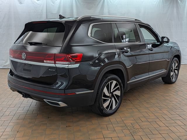 Used 2024 Volkswagen Atlas SEL AWD/4WD image 5