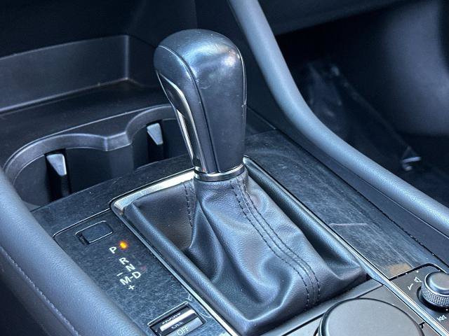 Used 2020 MAZDA MAZDA3 Hatchback w/ Premium Package FWD image 20