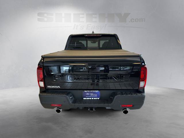 Used 2025 Honda Ridgeline Black Edition image 16