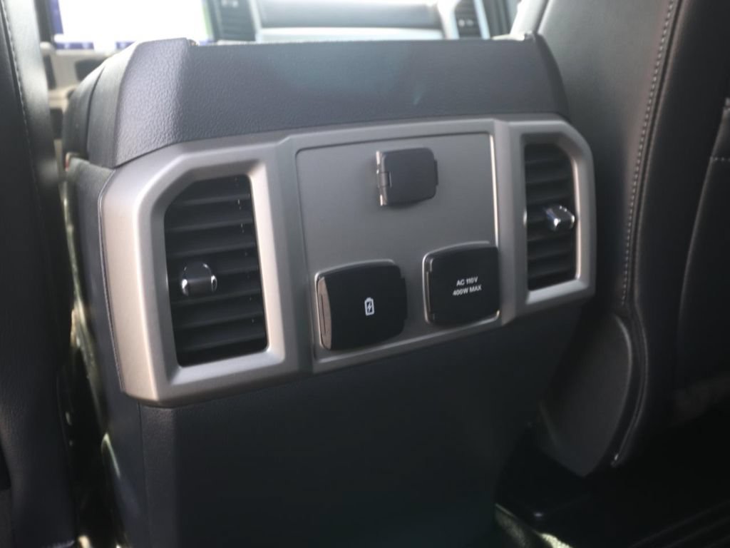 Certified 2022 Ford F450 Lariat w/ Lariat Ultimate Package AWD/4WD image 12