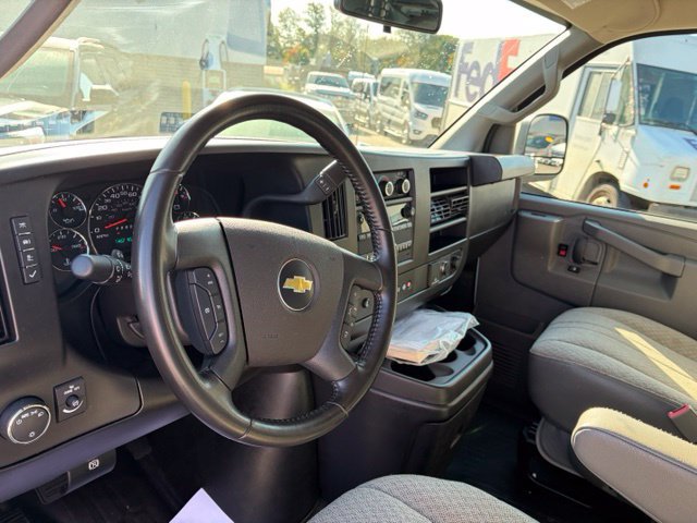 Used 2022 Chevrolet Express 2500 w/ Driver Convenience Package RWD image 22