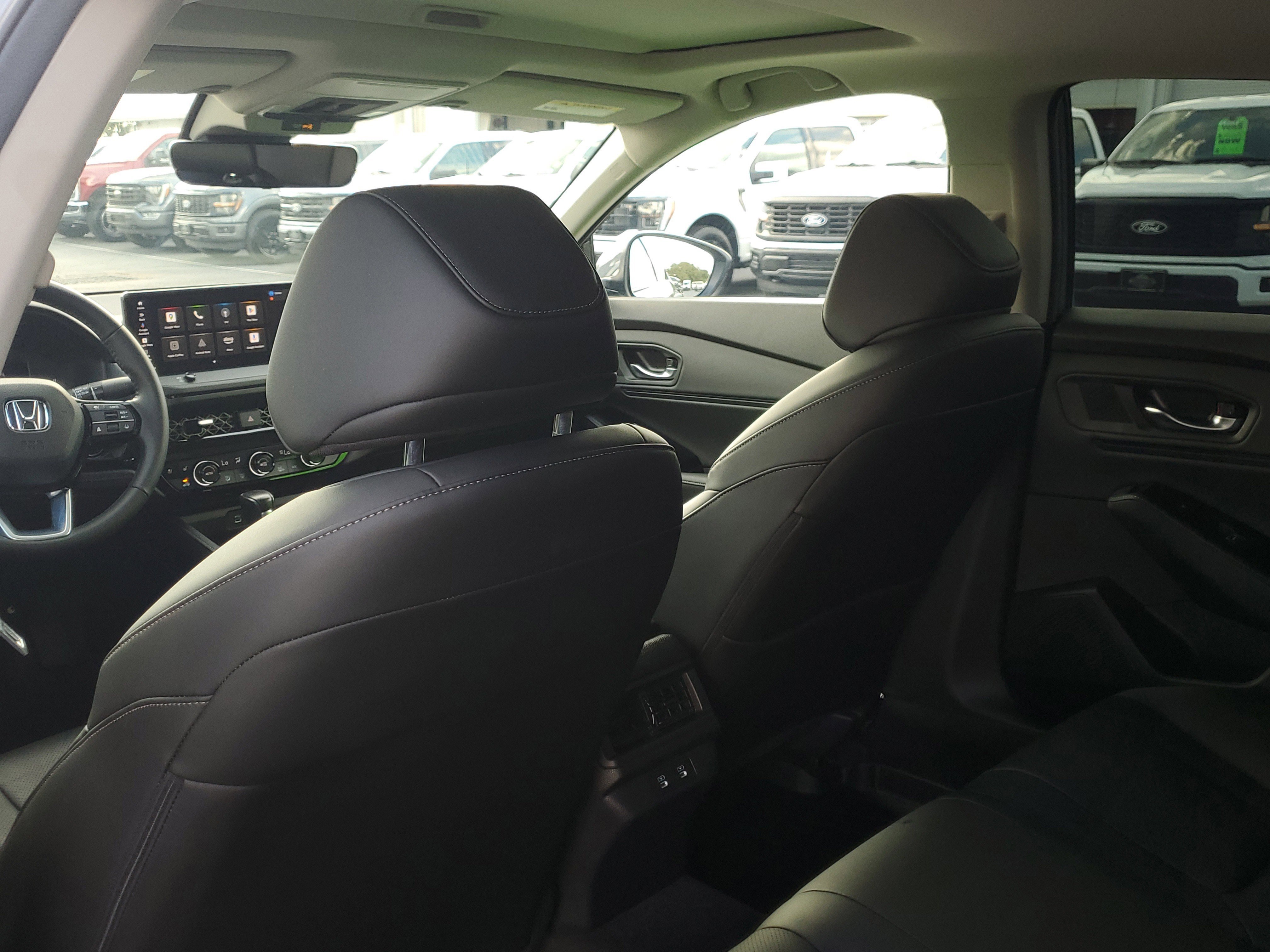 Used 2024 Honda Accord Touring image 14